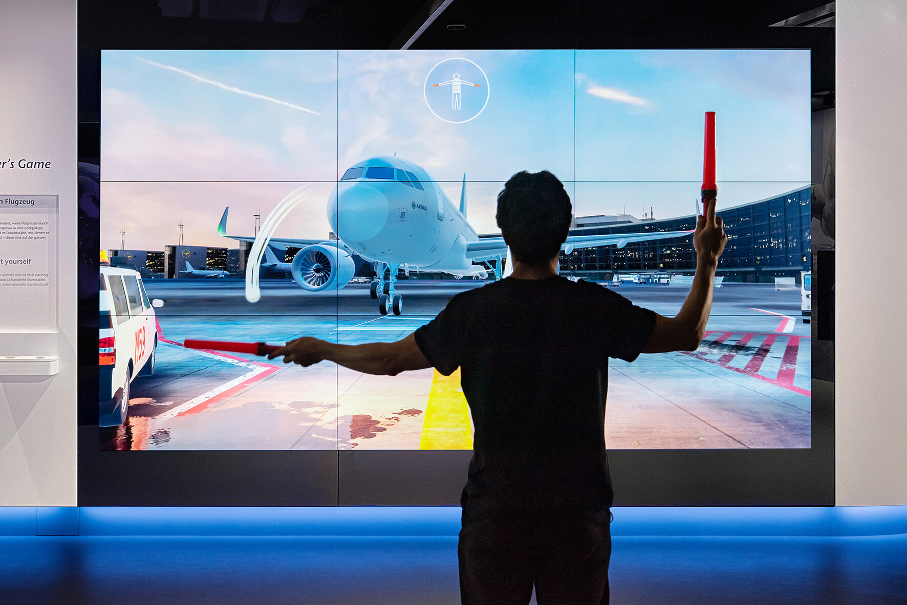 图片[9] - 法兰克福机场的新体验世界 一号航站楼游客中心 - 展示酷